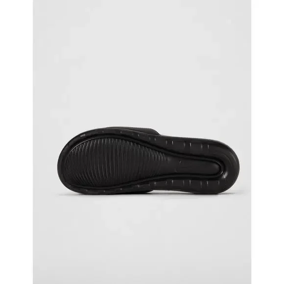 NWTNike Men Victori One Slides Black size 11